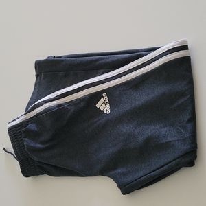 Gently used, no rough material